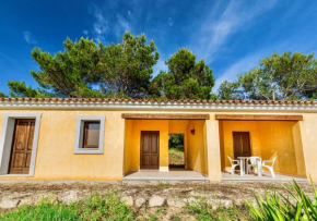 Apartments with common swimming-pool and outdoor private area in Badesi Badesi